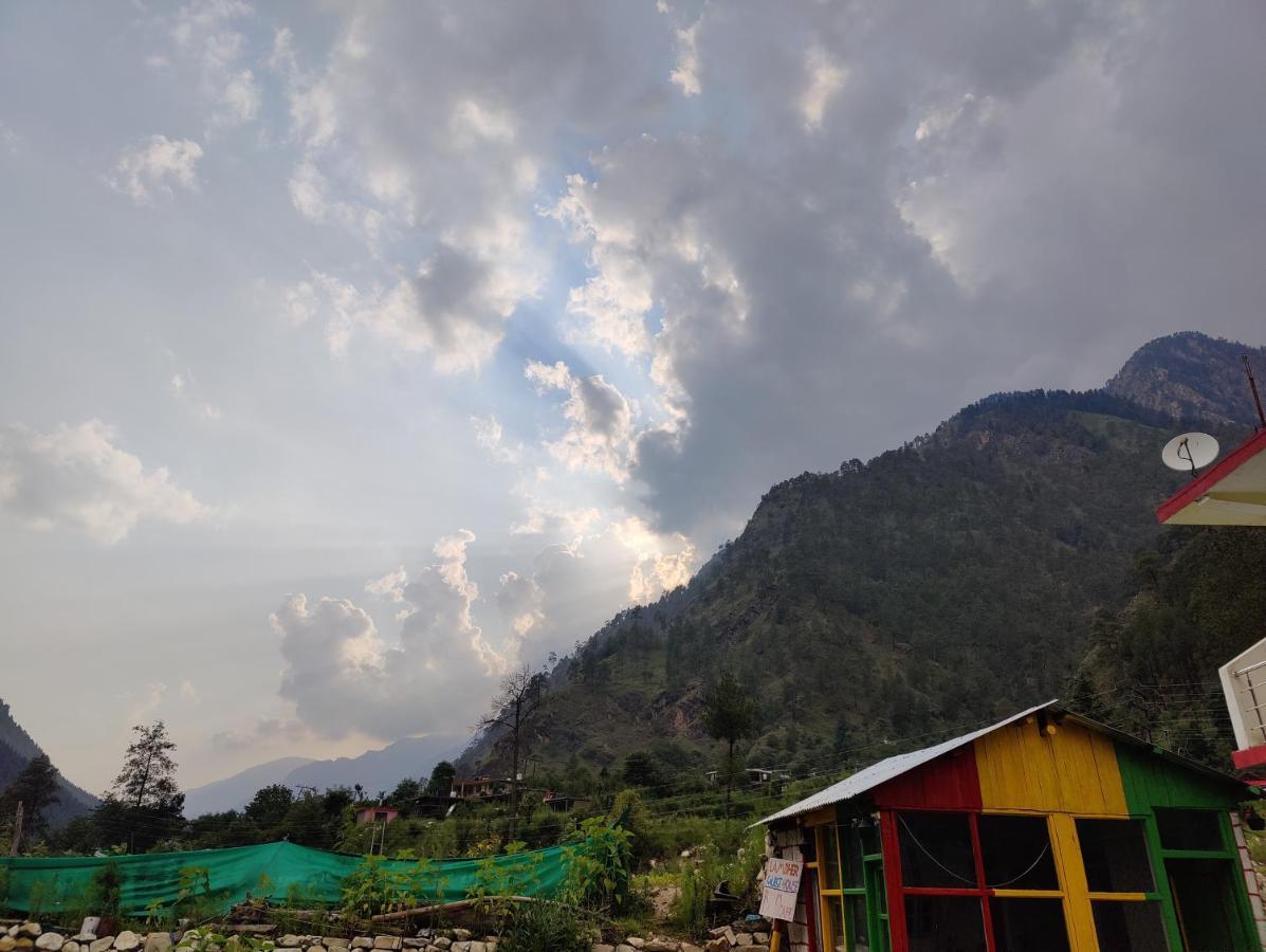 Breathe Inn Kasol Ngoại thất bức ảnh