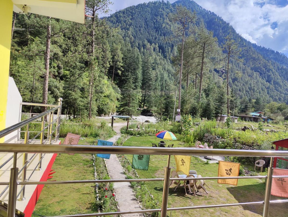 Breathe Inn Kasol Ngoại thất bức ảnh