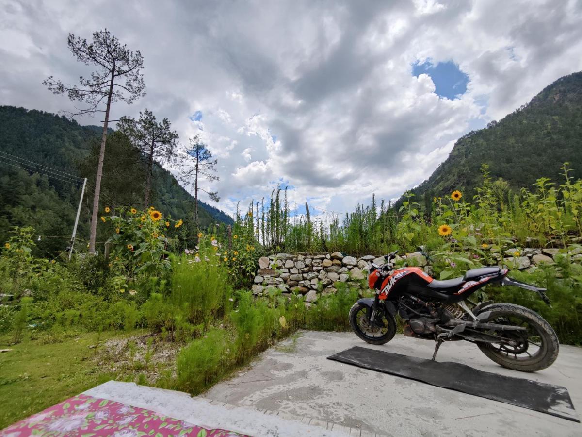 Breathe Inn Kasol Ngoại thất bức ảnh