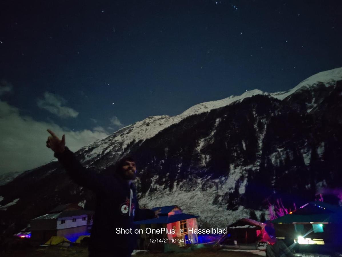 Breathe Inn Kasol Ngoại thất bức ảnh