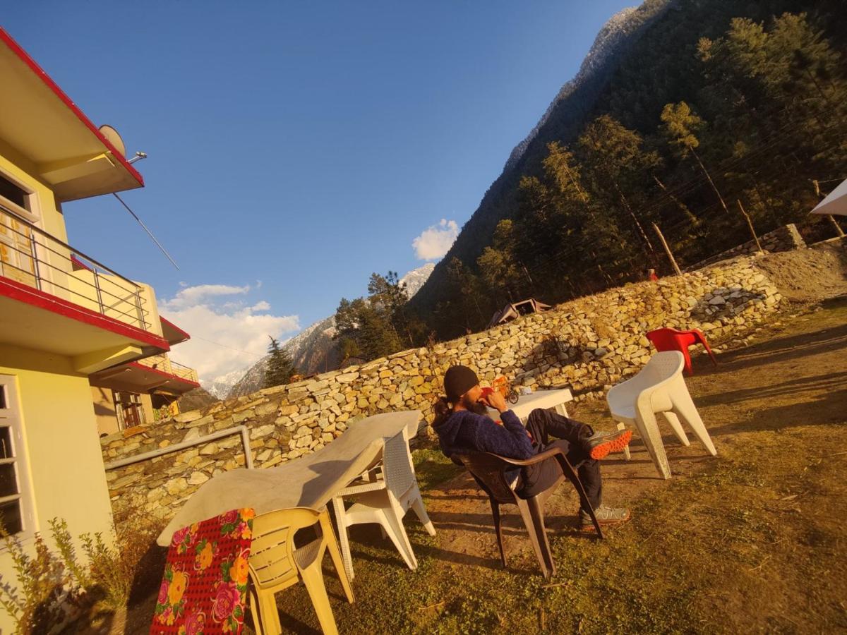 Breathe Inn Kasol Ngoại thất bức ảnh