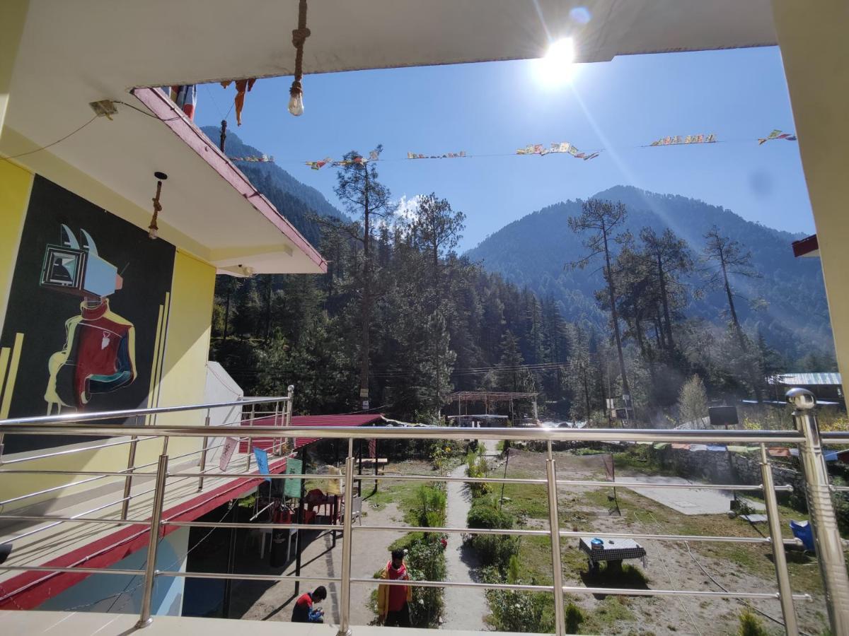 Breathe Inn Kasol Ngoại thất bức ảnh